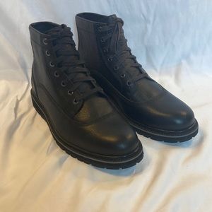 Timberland waterproof leather boots Mens size 9